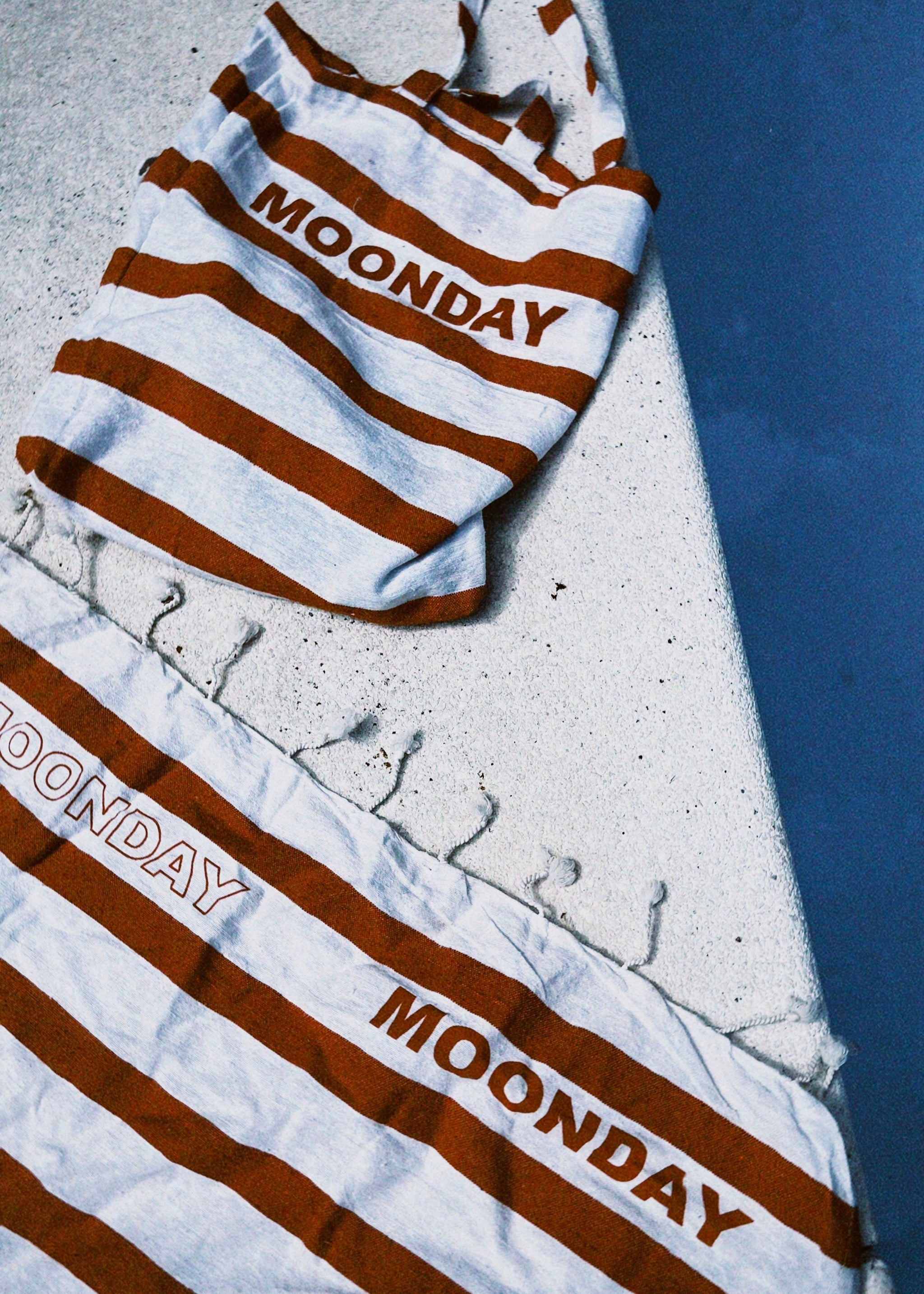 Moonday towel