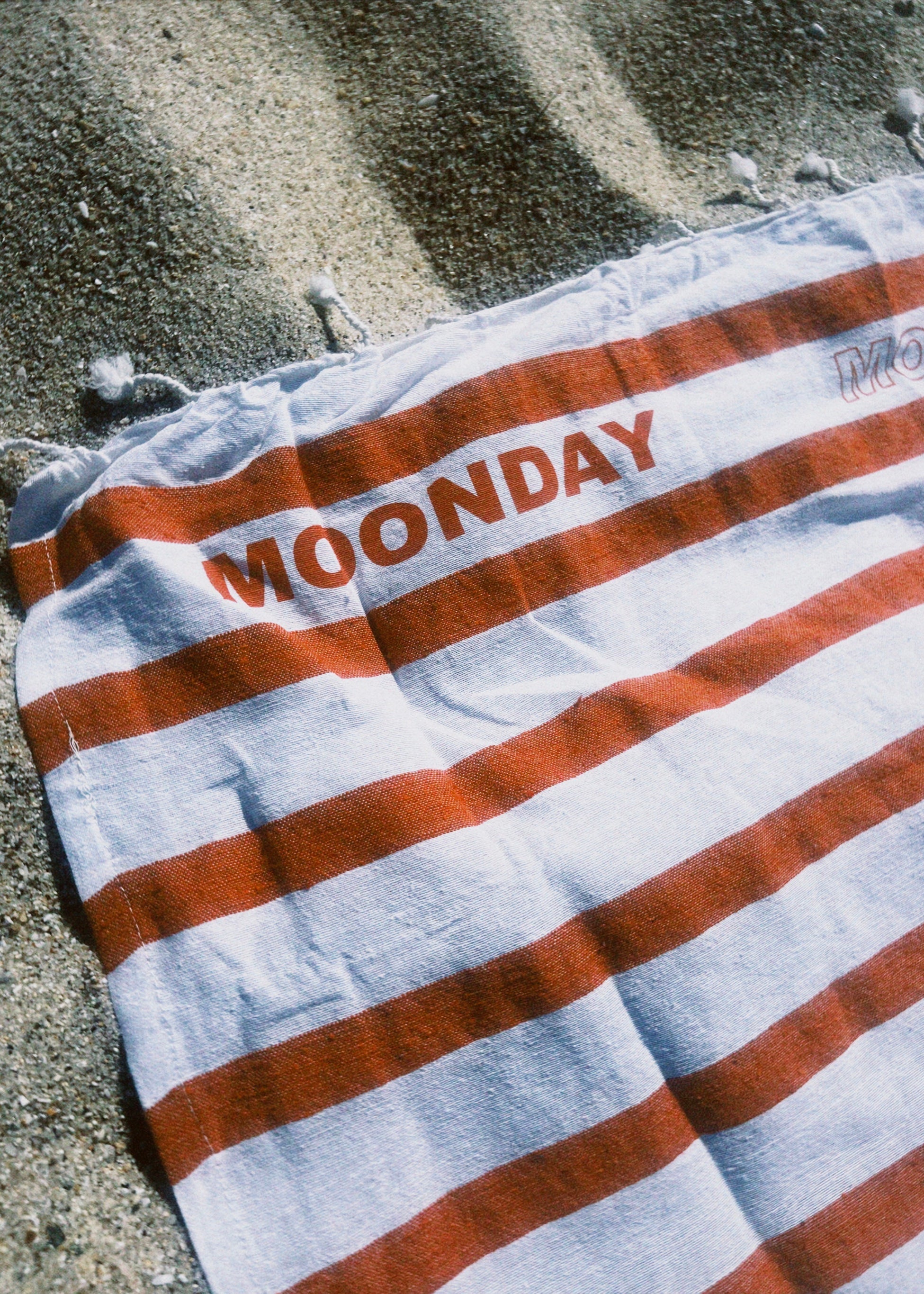 Moonday towel