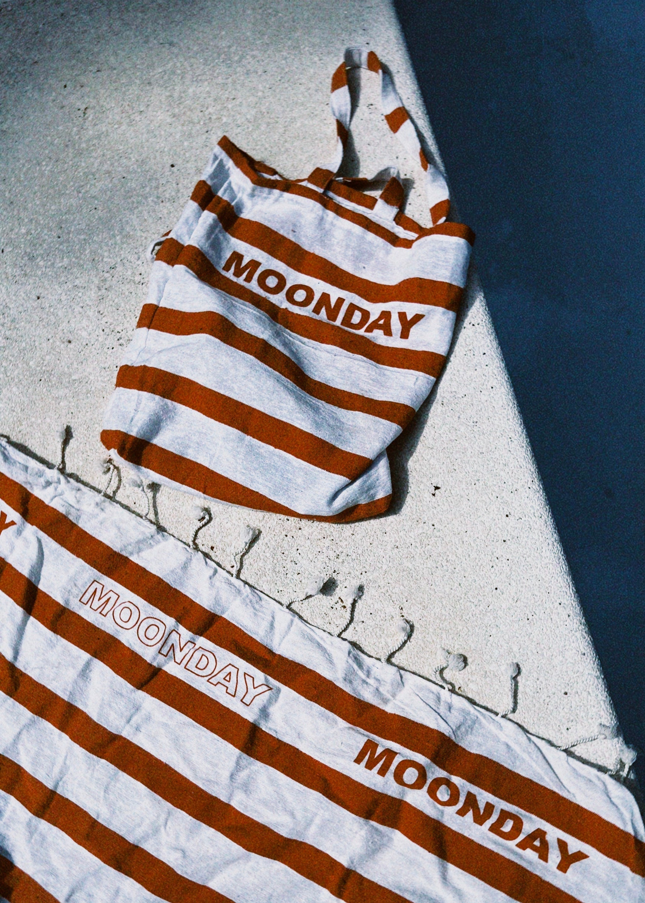 Moonday towel