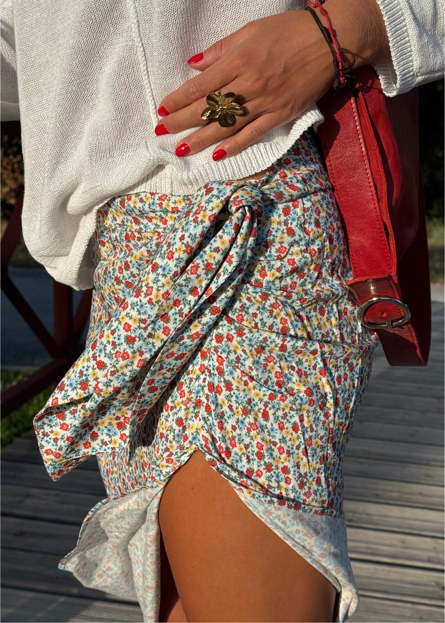 Knot skirt