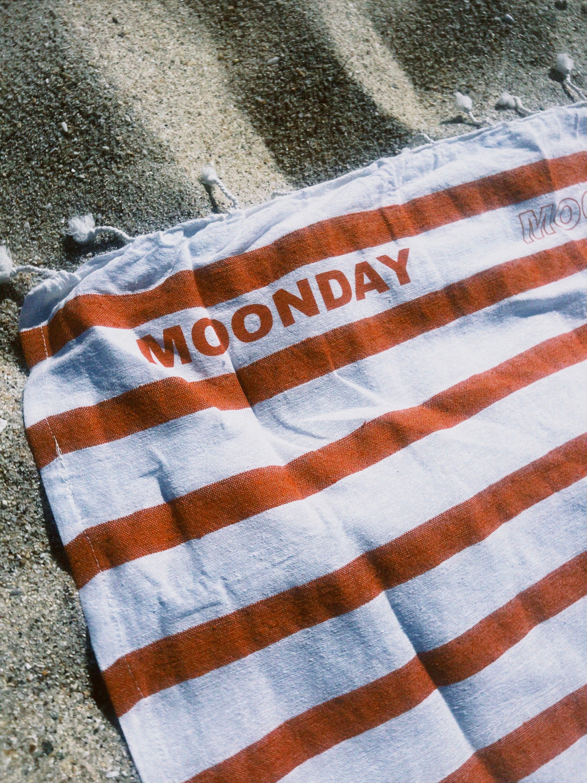 Moonday towel