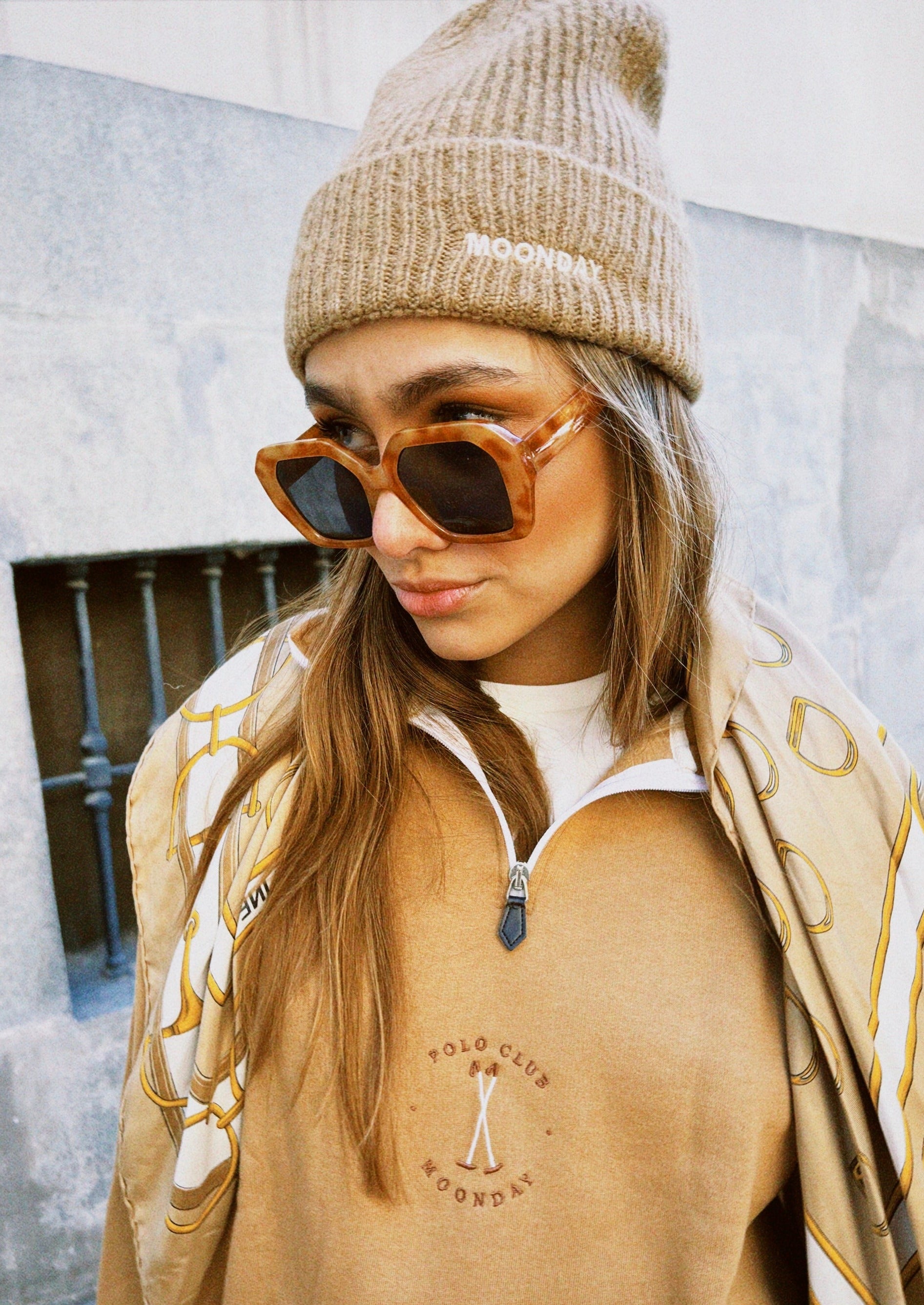 Moonday wool cap